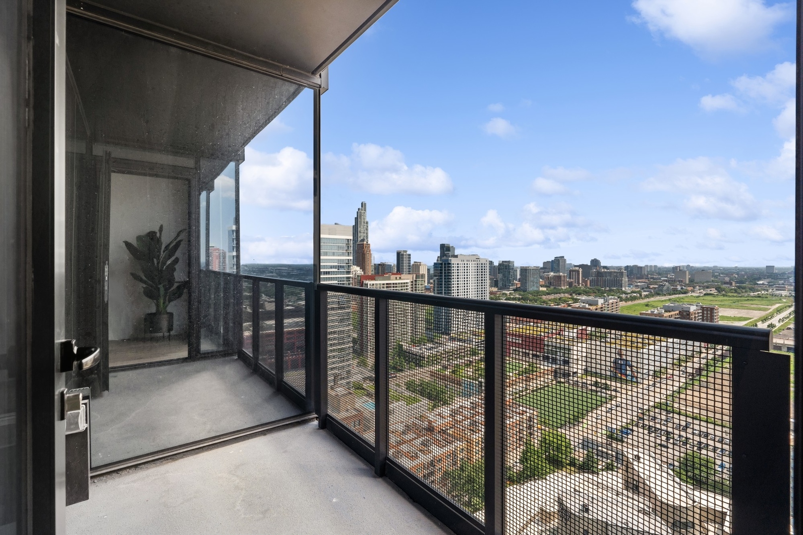 234 West Polk Street Chicago IL 60607