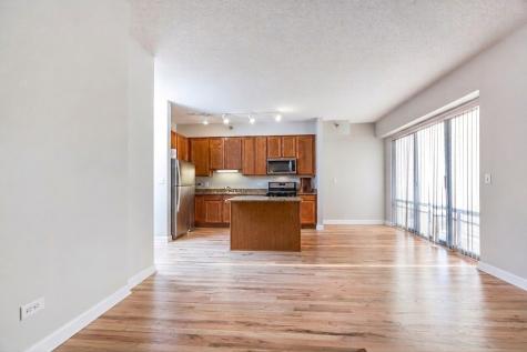 41 East 8th Street Chicago IL 60605
