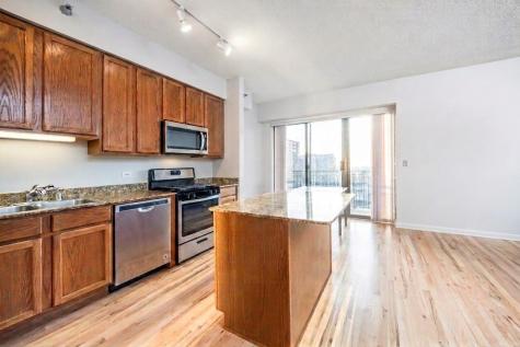 41 East 8th Street Chicago IL 60605