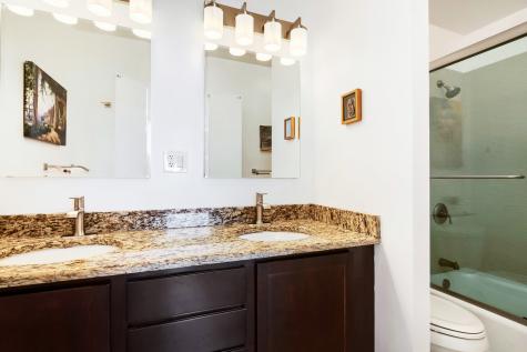 3200 North Lake Shore Drive Chicago IL 60657