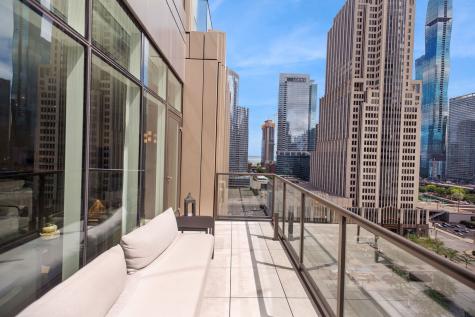 435 North Michigan Avenue Chicago IL 60611