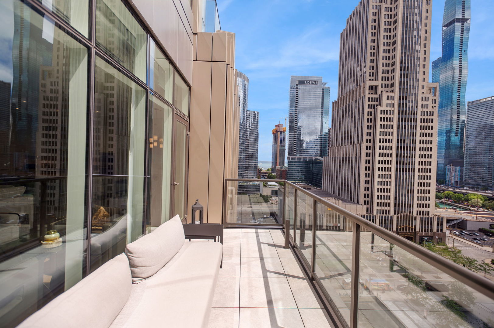 435 North Michigan Avenue Chicago IL 60611