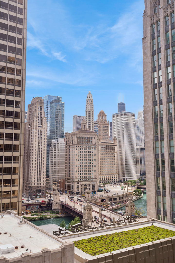 435 North Michigan Avenue Chicago IL 60611