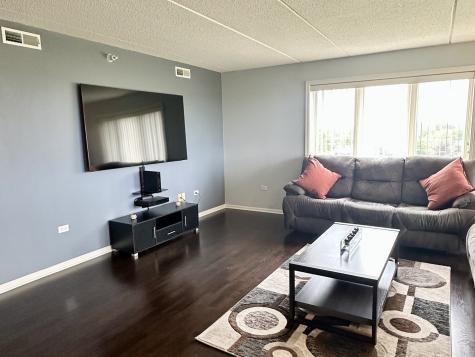 390 South Western Avenue Des Plaines IL 60016