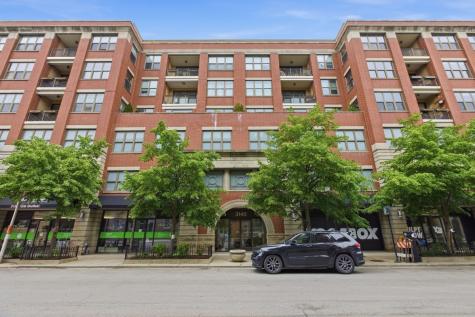 3140 North Sheffield Avenue Chicago IL 60657