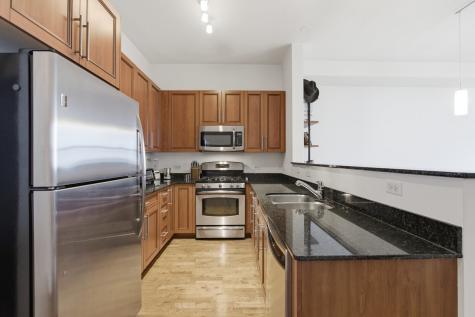 3140 North Sheffield Avenue Chicago IL 60657