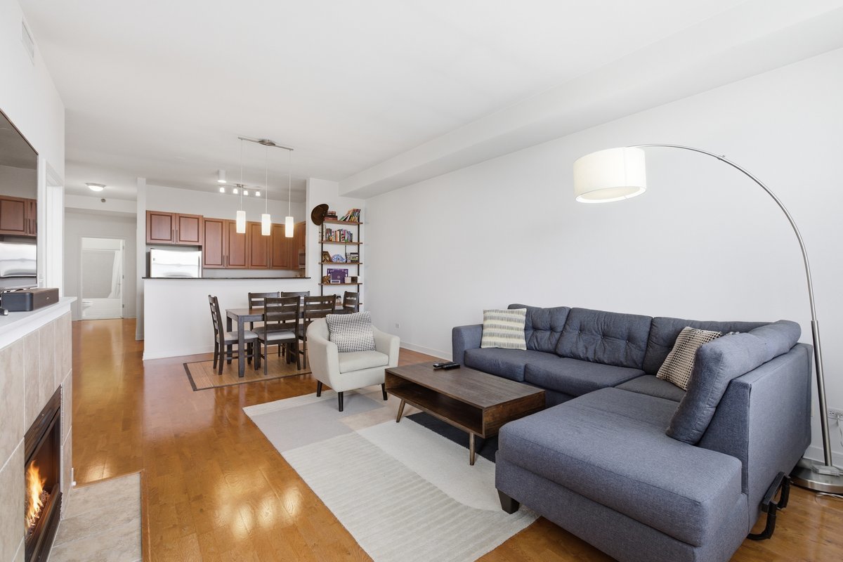 3140 North Sheffield Avenue Chicago IL 60657