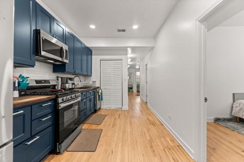 6722 South Ridgeland Avenue Chicago IL 60649