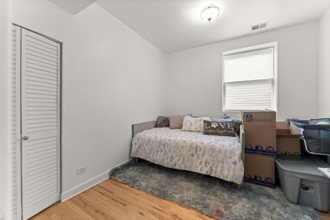 6722 South Ridgeland Avenue Chicago IL 60649