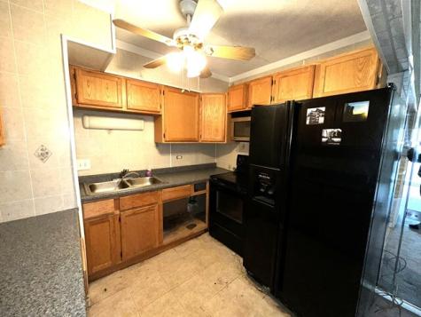 17005 Albany Avenue Hazel Crest IL 60429