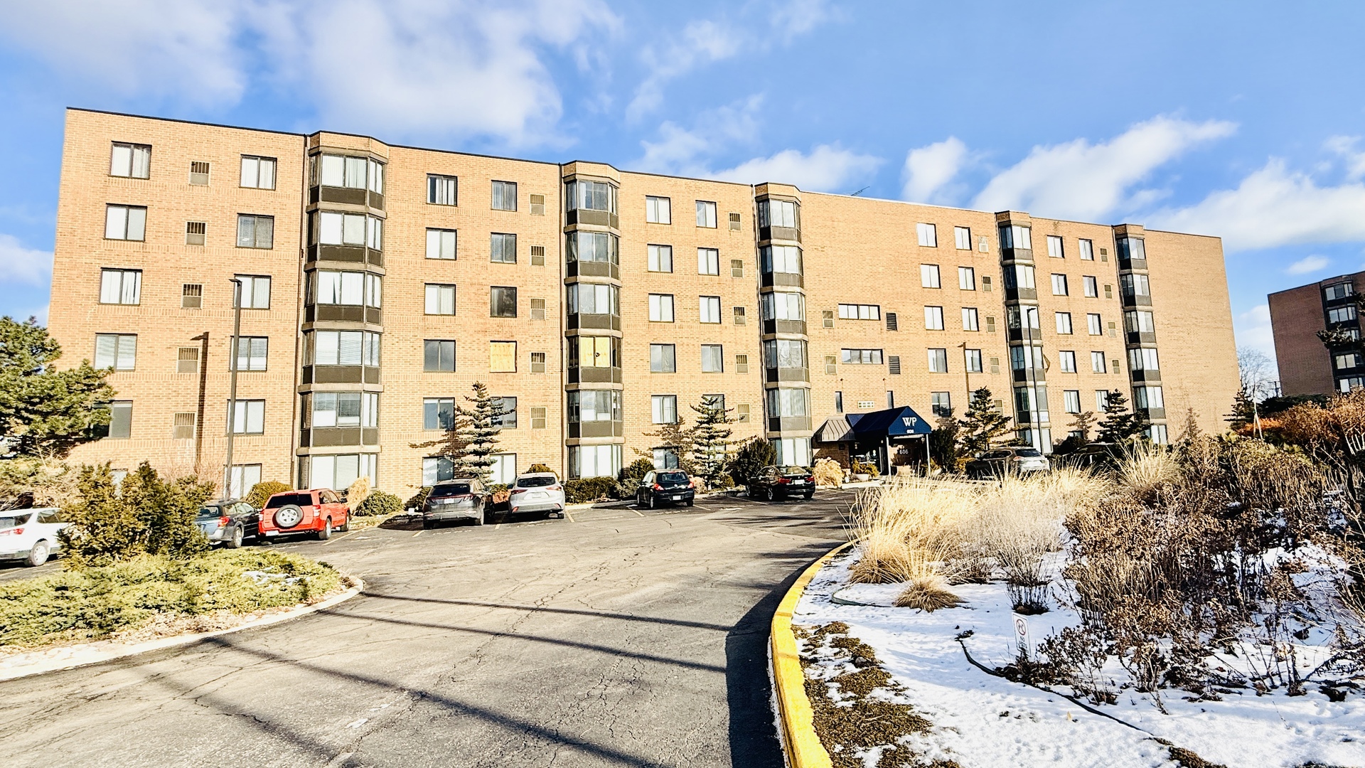 606 East Woodland Park Avenue Chicago IL 60616
