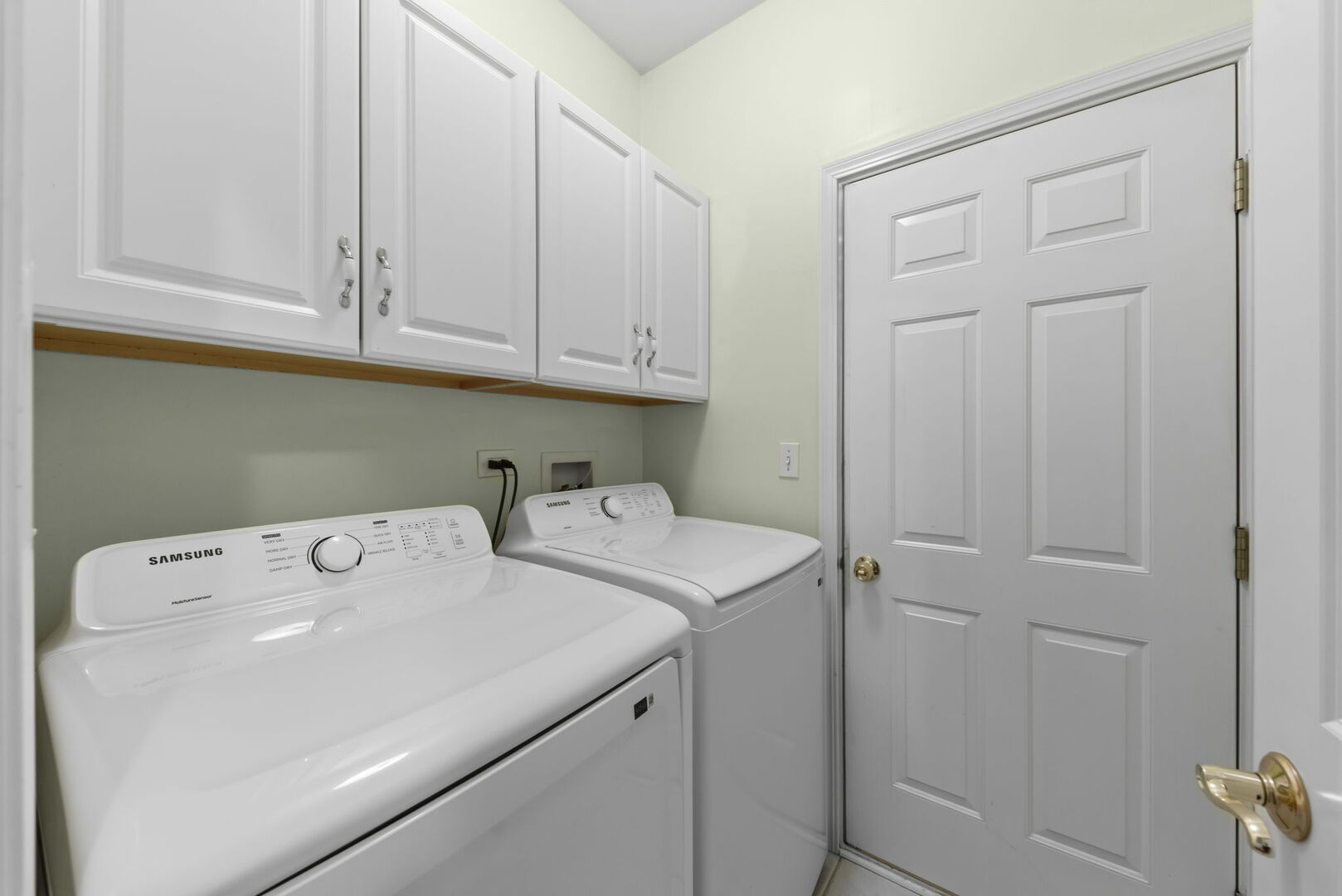 1728 Pershing Avenue Wheaton IL 60189