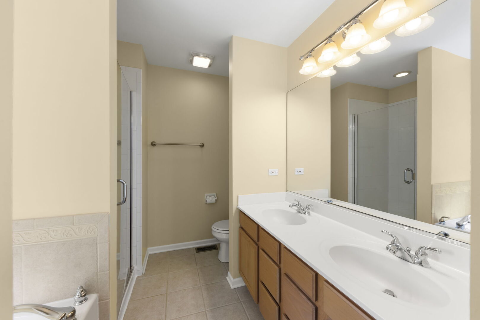 1728 Pershing Avenue Wheaton IL 60189