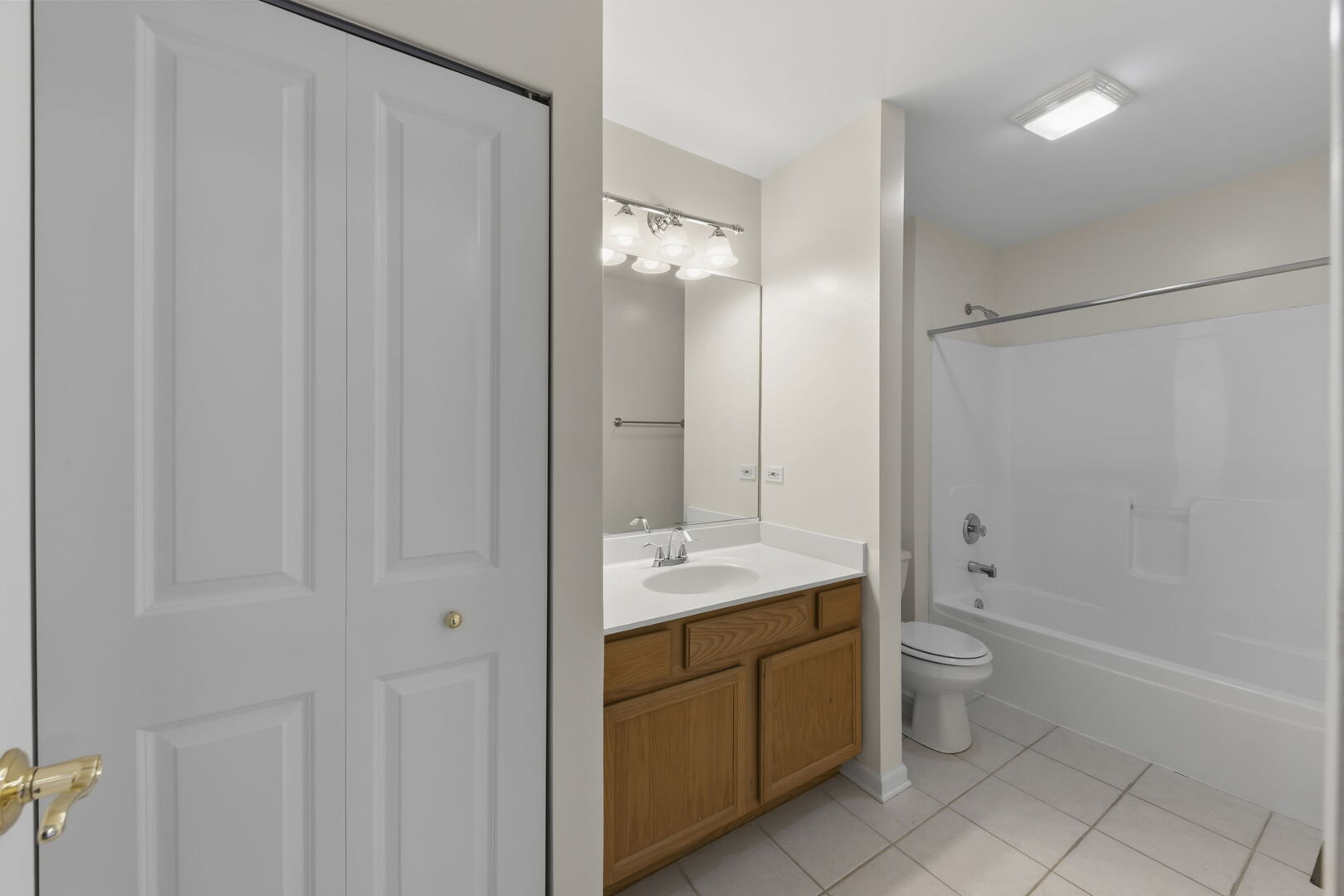 1728 Pershing Avenue Wheaton IL 60189