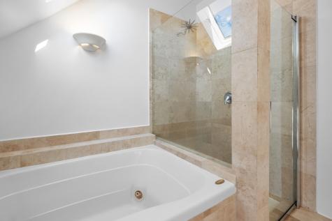 1542 North Wood Street Chicago IL 60622