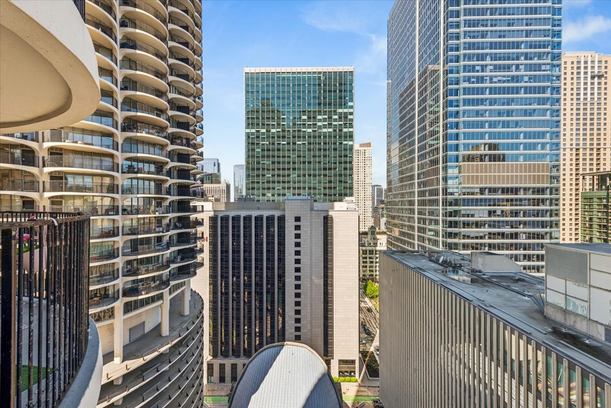 300 North State Street Chicago IL 60654