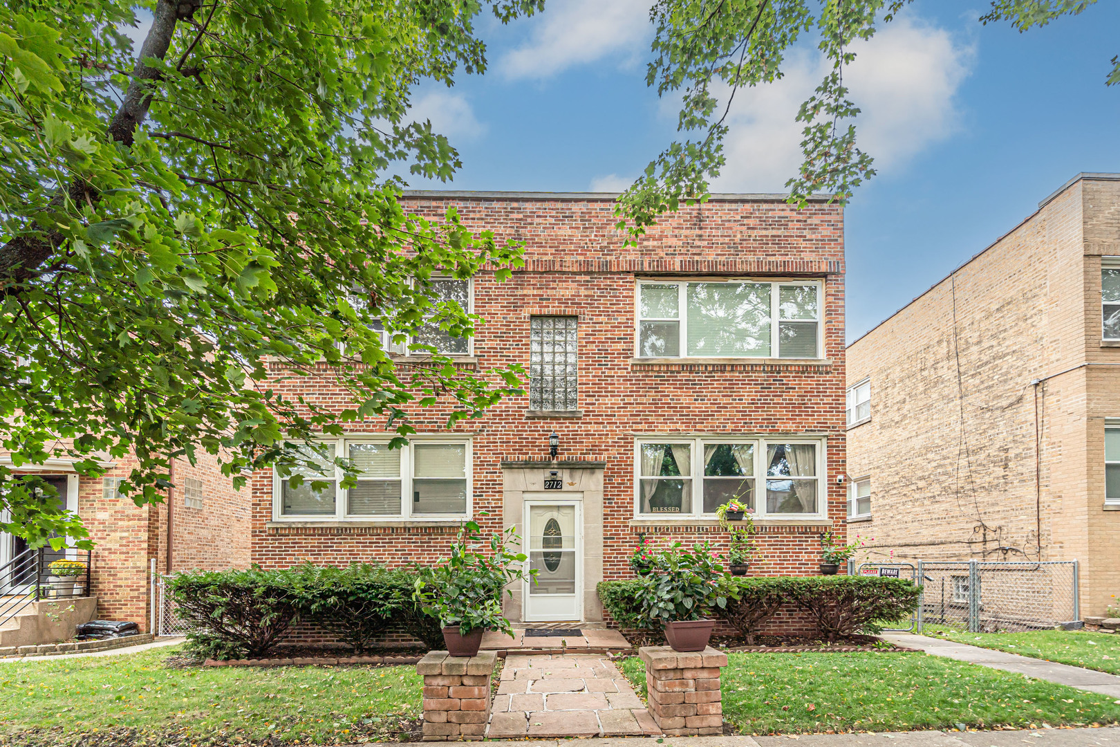 2712 West Balmoral Avenue Chicago IL 60625