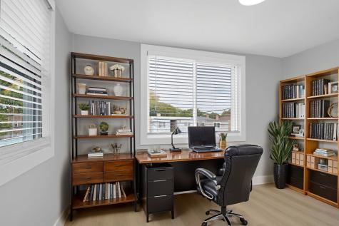 2712 West Balmoral Avenue Chicago IL 60625