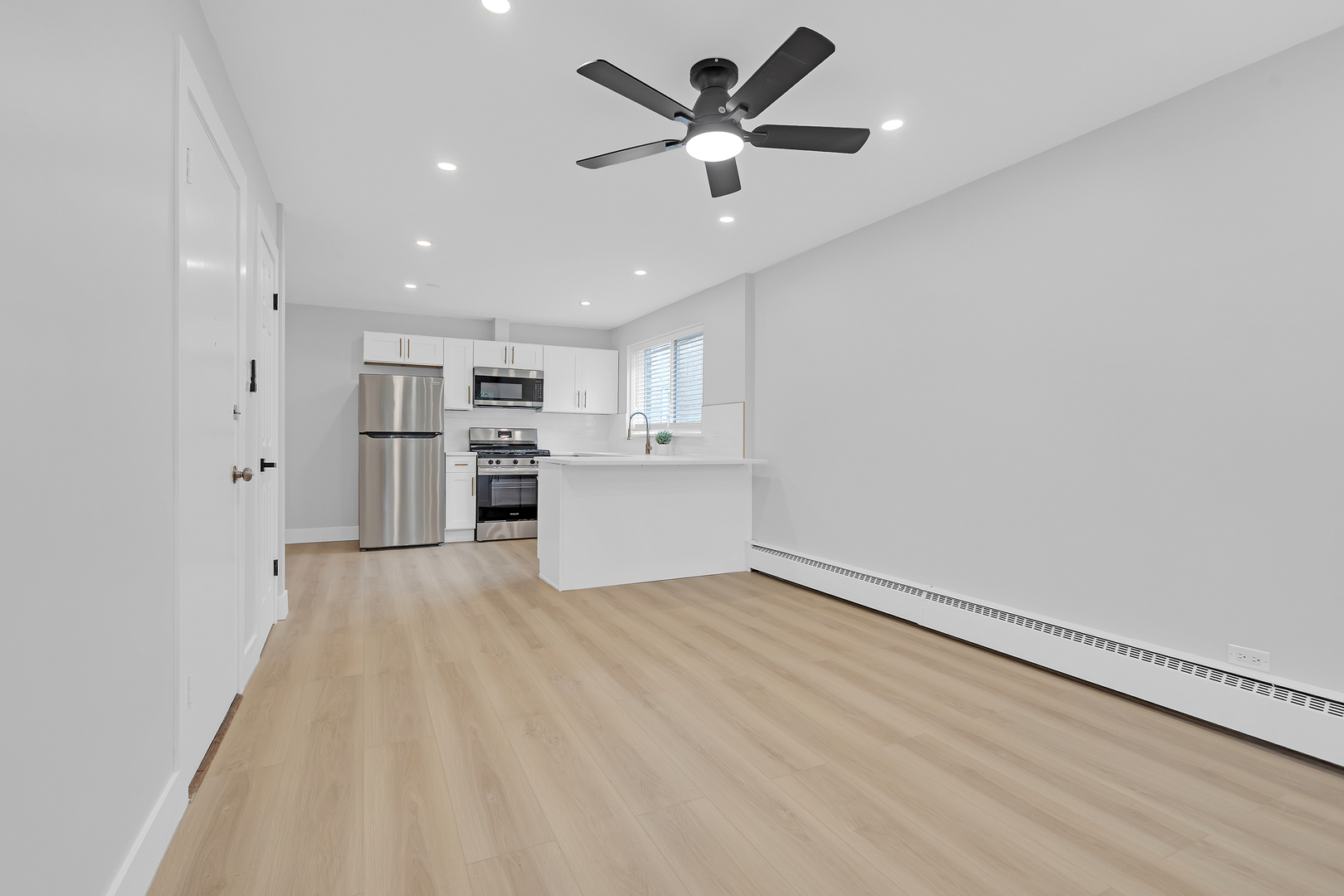 2712 West Balmoral Avenue Chicago IL 60625
