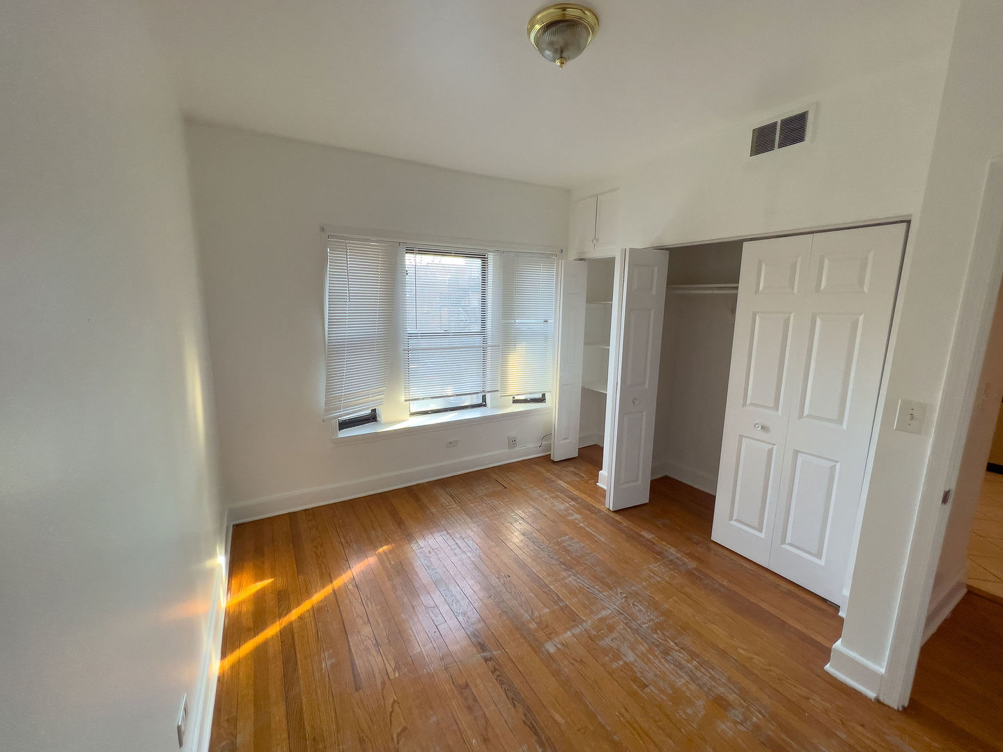 115 East 60th Street Chicago IL 60637