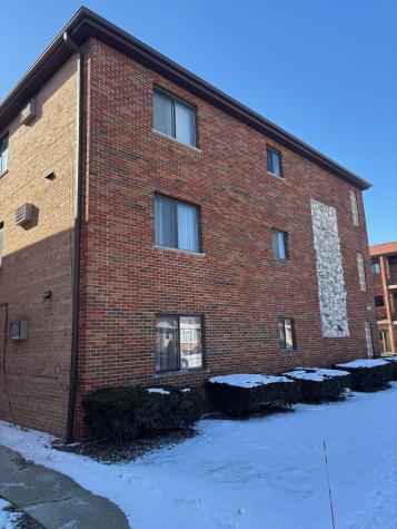 6323 West 64th Place Chicago IL 60638