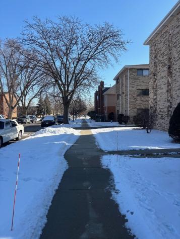 6323 West 64th Place Chicago IL 60638