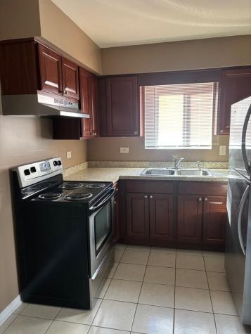 6323 West 64th Place Chicago IL 60638