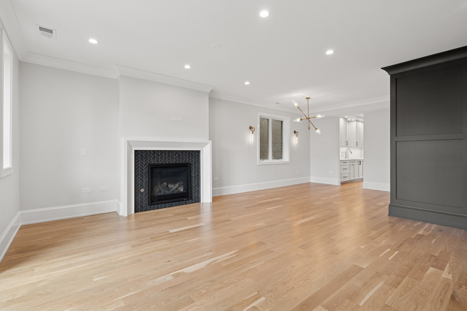 2023 West Augusta Boulevard Chicago IL 60622