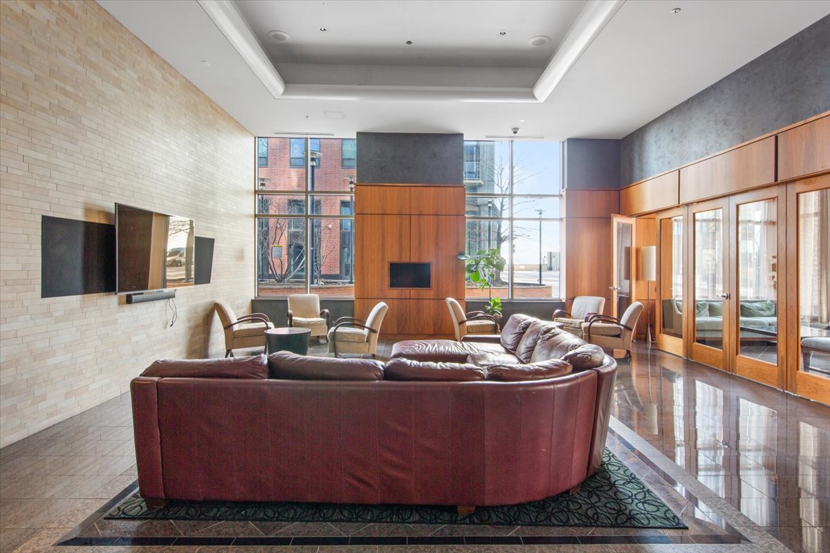 420 East Waterside Drive Chicago IL 60601