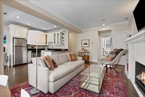 2701 North Mildred Avenue Chicago IL 60614