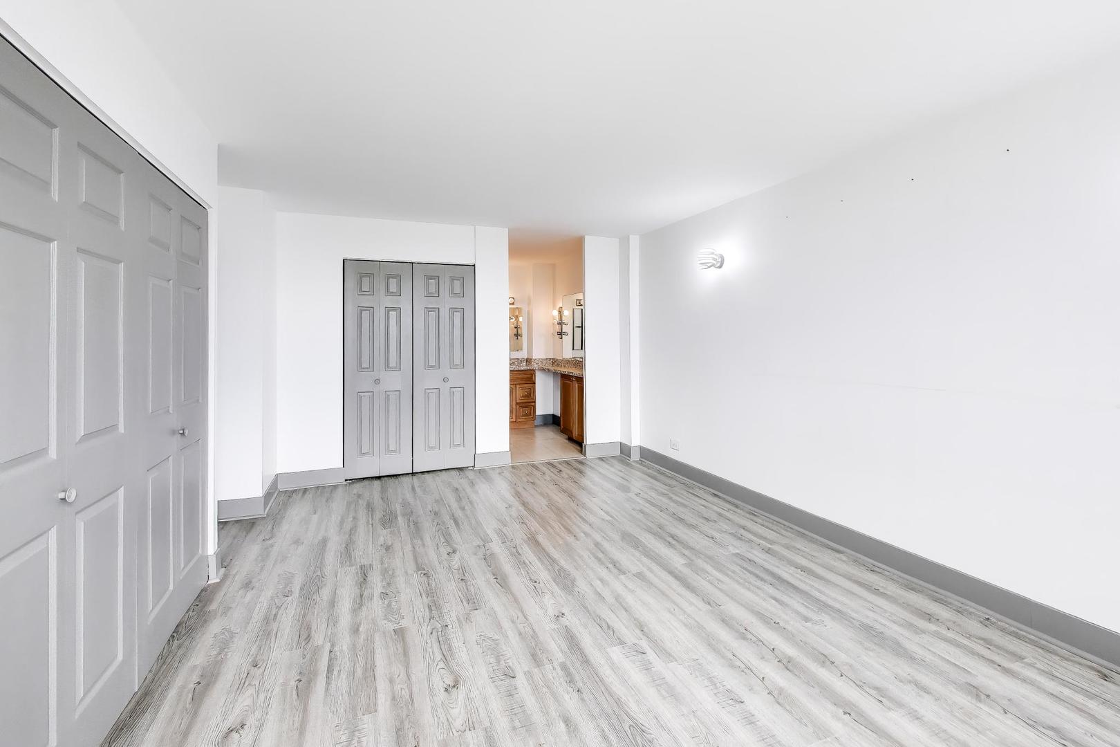 33 North Main Street Lombard IL 60148