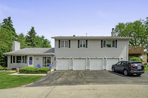 1837 Kerrybrook Court Sycamore IL 60178