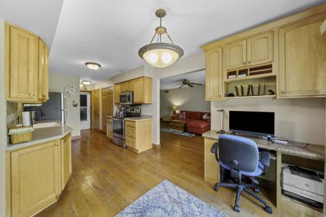 1837 Kerrybrook Court Sycamore IL 60178