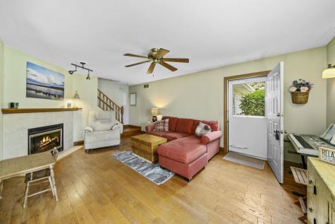 1837 Kerrybrook Court Sycamore IL 60178