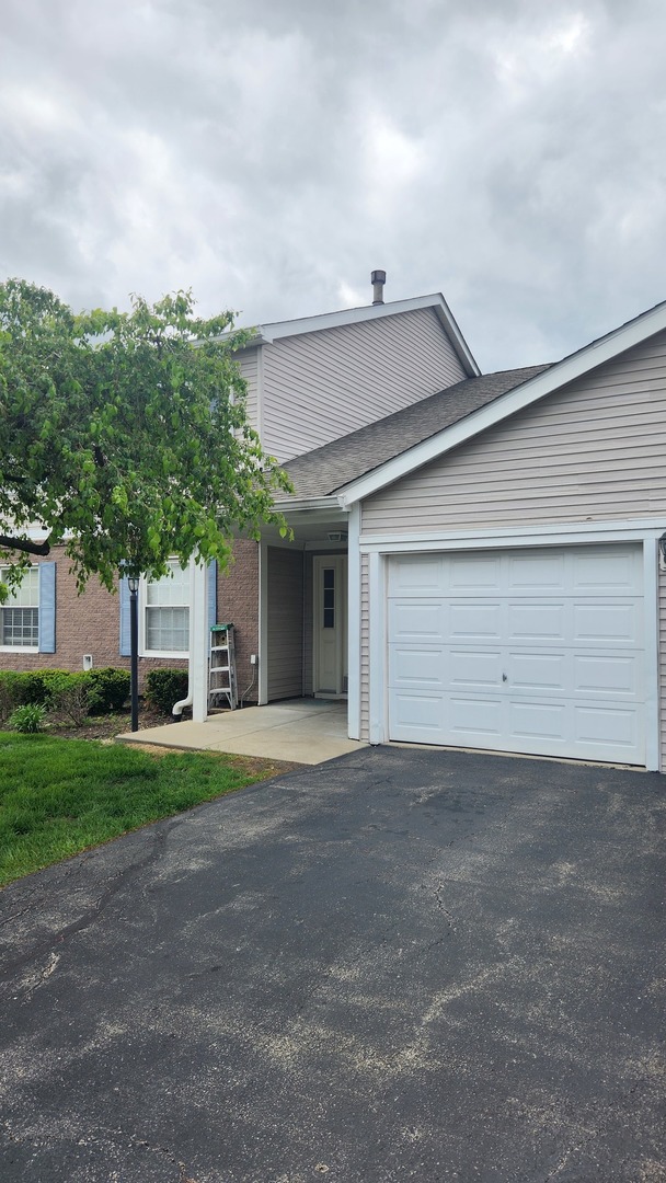 324 Mulberry Court Bartlett IL 60103