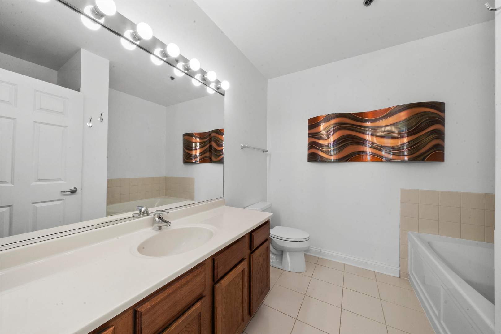 8 West Monroe Street Chicago IL 60603