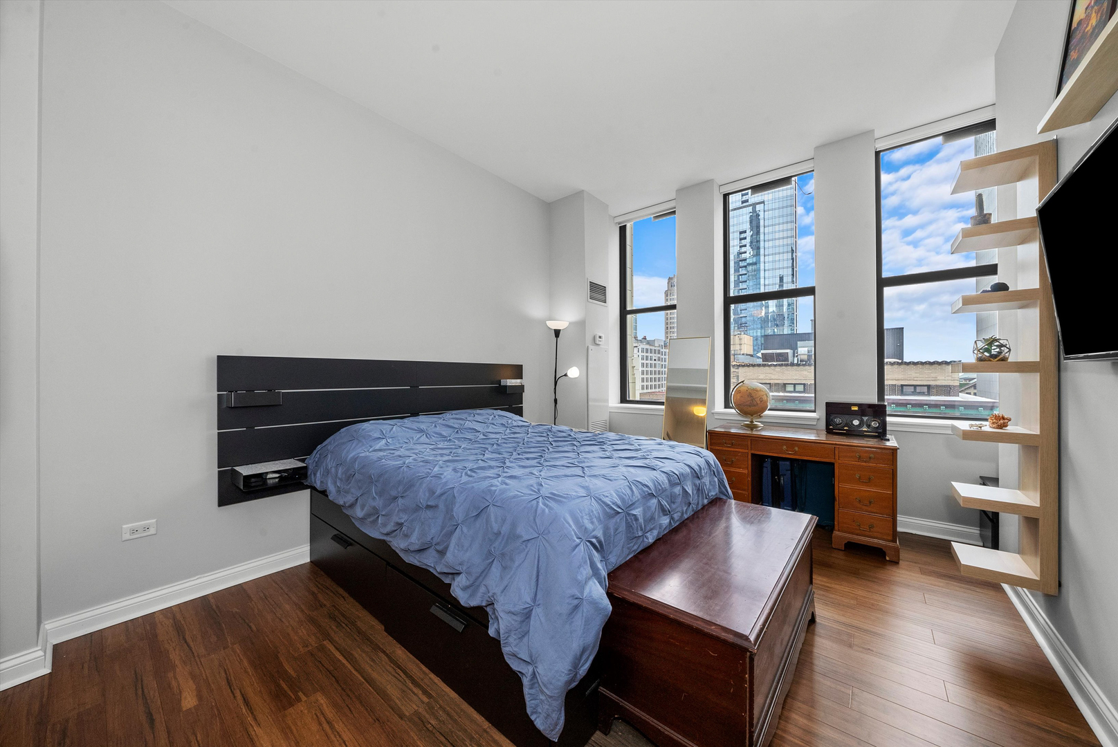 8 West Monroe Street Chicago IL 60603