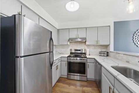 260 West Lynn Drive Palatine IL 60067