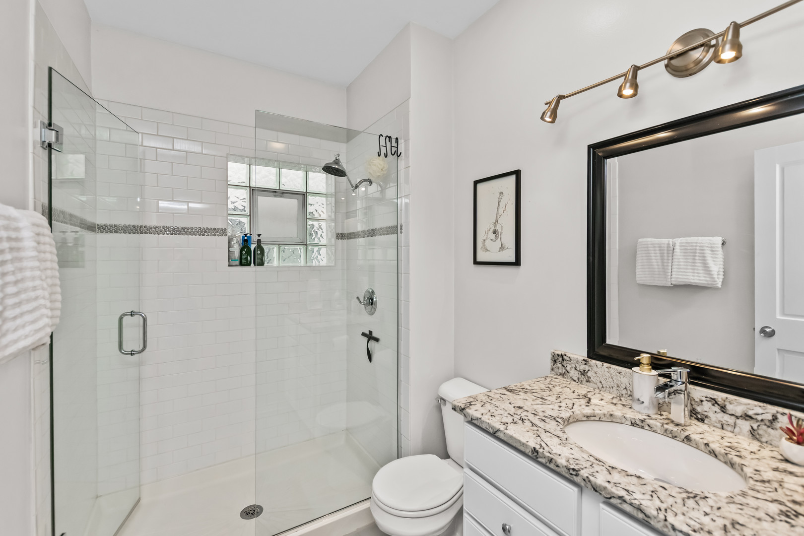 615 North Noble Street Chicago IL 60642