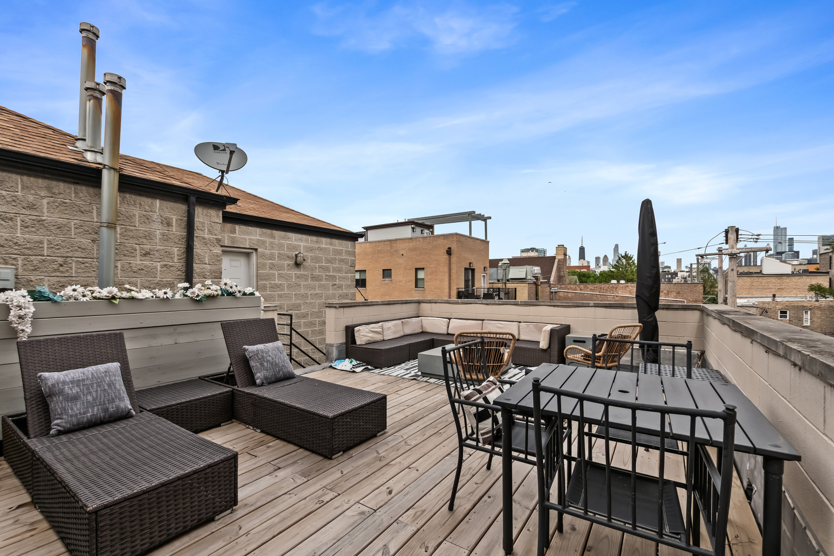 615 North Noble Street Chicago IL 60642