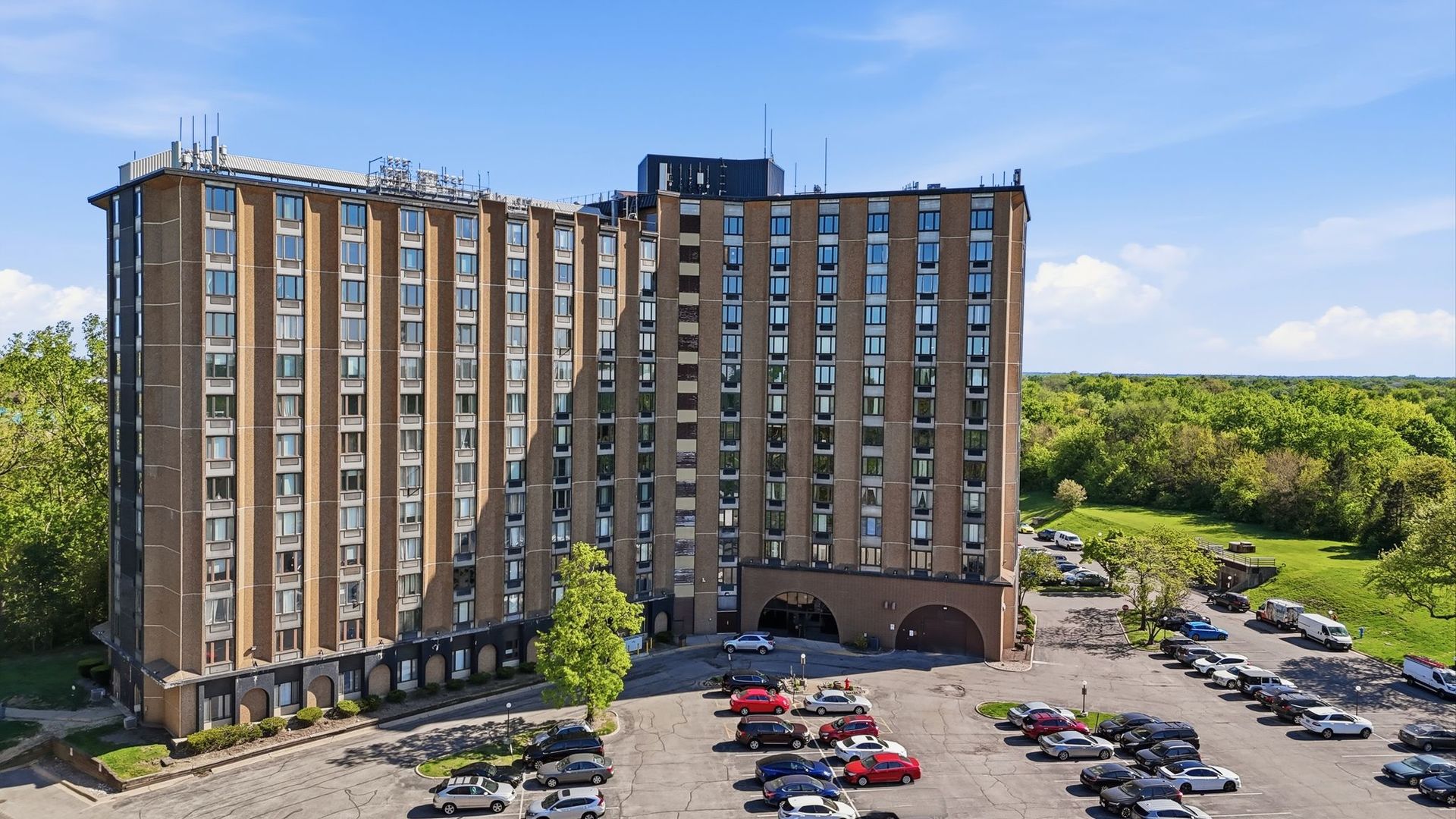 1 Renaissance Place Palatine IL 60067