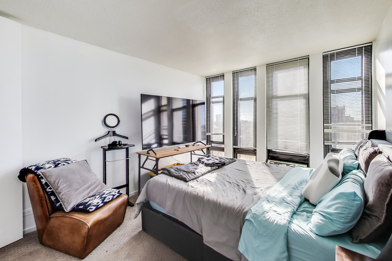 6700 South South Shore Drive Chicago IL 60649