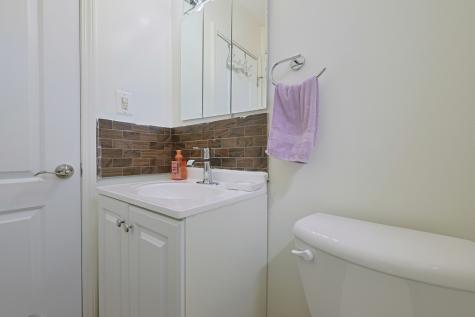 8668 Gregory Lane Des Plaines IL 60016