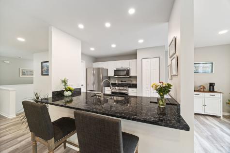 2833 Granite Court Crystal Lake IL 60012