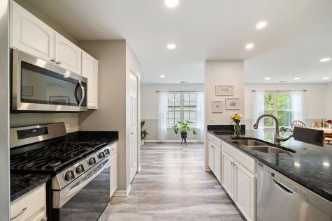 2833 Granite Court Crystal Lake IL 60012