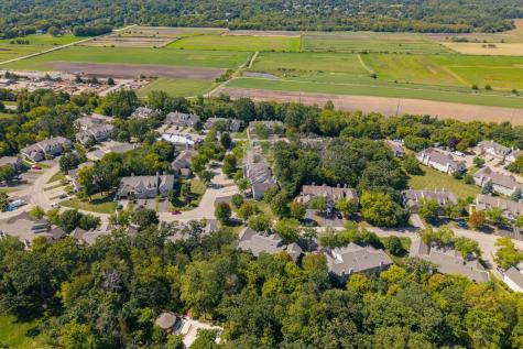 2833 Granite Court Crystal Lake IL 60012