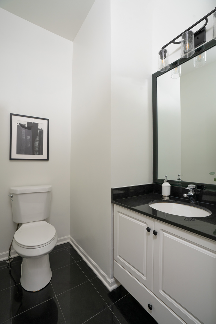 1438 North Wieland Street Chicago IL 60610