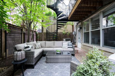 1438 North Wieland Street Chicago IL 60610