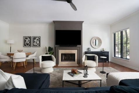 1438 North Wieland Street Chicago IL 60610