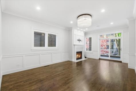 850 West Lill Avenue Chicago IL 60614